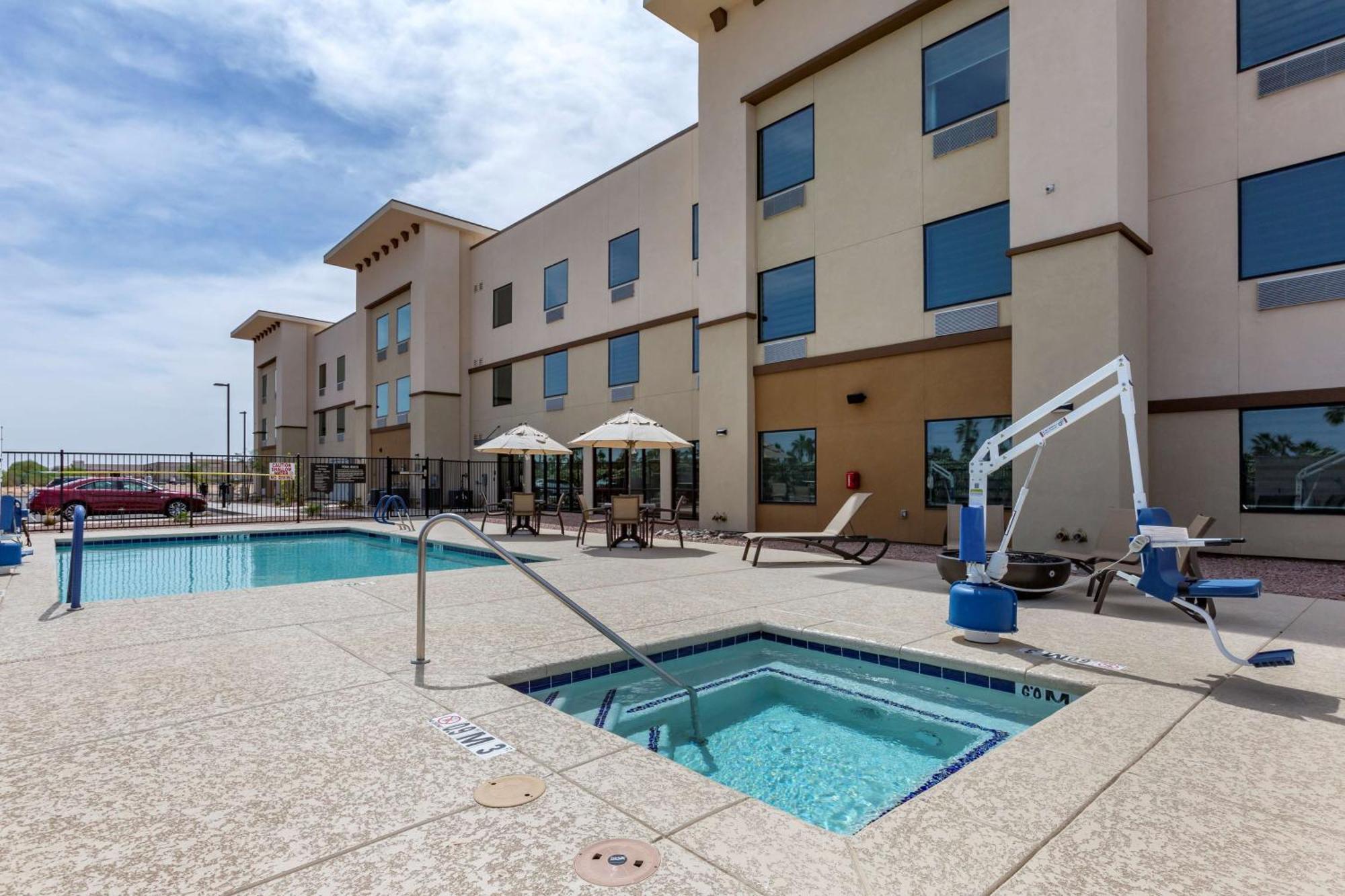 Best Western Plus Casa Grande Inn & Suites Exterior foto